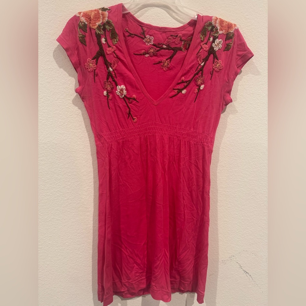 Embroidered Pink V-Neck Top